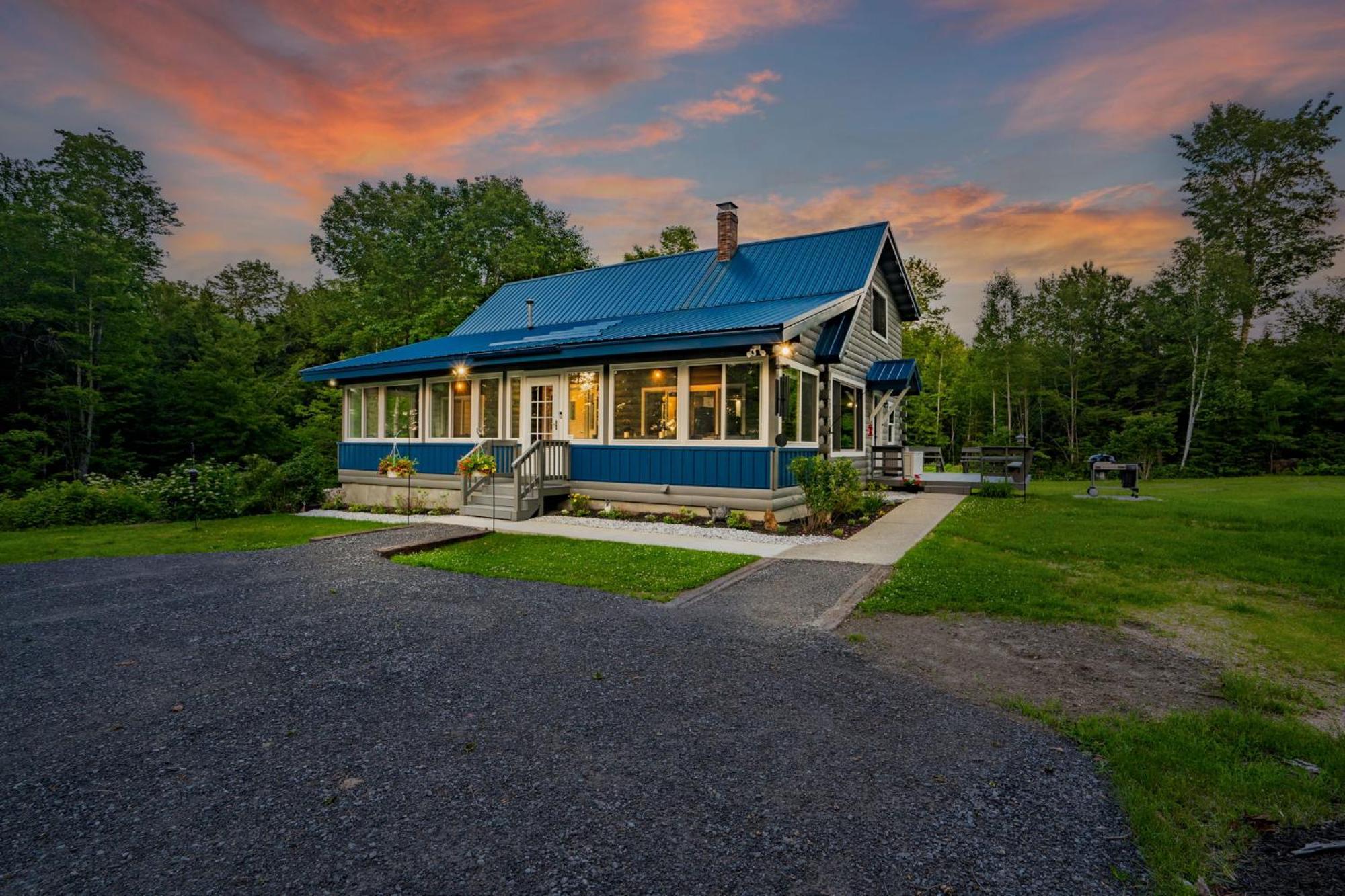 Loon Lodge Readfield Exterior photo